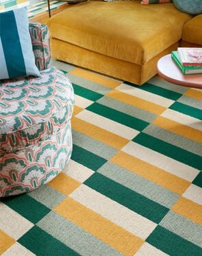 To The Max - Emerald - 5x7